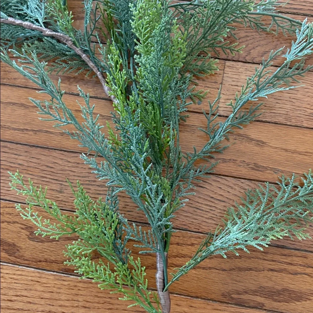 6 feet fresh pine garland from Pier 1 imports, NWT